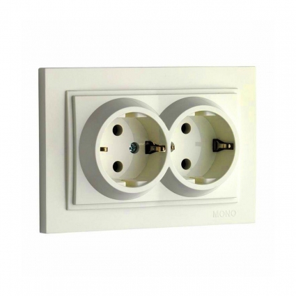 Розетка 2К+З двойная Mono Electric Despina 16A 250V винтовое подключение крем 102-170004-120 в современном стиле, цвет кремовый