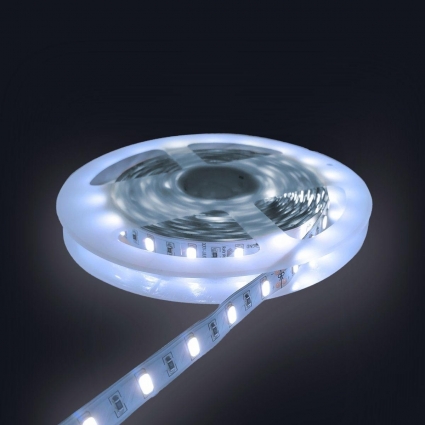 Светодиодная лента Apeyron 22W/m 60LED/m 5630SMD дневной белый 5M 00-322 цвет белый, мощность 110 Вт