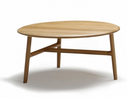 Журнальный столик Sancal Nudo из массива дуба 70x70x35 см,  стиль скандинавский