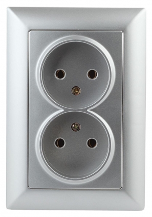 Розетка двойная ЭРА Intro Solo 2х2P 16A 250V серебро 4-204-03 Б0043328 в современном стиле, цвет серебро