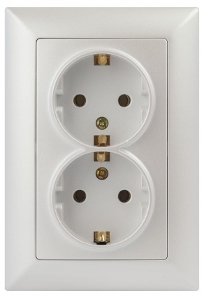 Розетка двойная ЭРА Intro Solo Schuko 2X2P+E 16A 250V перламутровый 4-205-06 Б0053678 в современном стиле