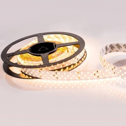 Светодиодная лента Arlight 27W/m 252LED/m 2835SMD теплый белый 5M 019929(2) цвет белый, мощность 135 Вт