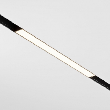 Трековый светодиодный светильник Maytoni Technica Basis TR030-4-12W3K-WW-DS-B в современном стиле, цвет черный