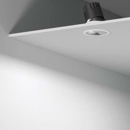 Встраиваемый светодиодный светильник Elektrostandard Inline 25090/LED 10W 4000K белый/хром a064611 в современном стиле, цвет белый