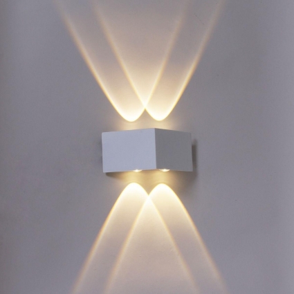 Уличный настенный светодиодный светильник Reluce 86856-9.2-001KT LED4W WT в современном стиле, цвет белый