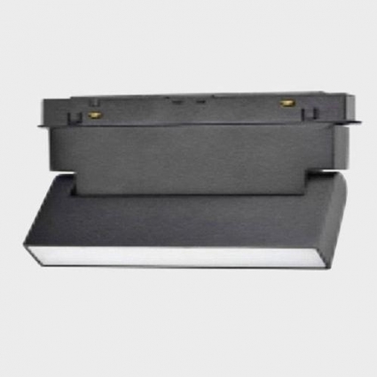 Трековый светодиодный светильник Italline IT012-5024 black 3000K в современном стиле, цвет черный