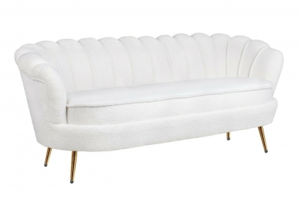 Диван Mak-interior Pearl Triple светло-бежевого цвета с подлокотниками, без подушек