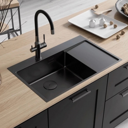 Кухонная мойка Lemark KEZADRA 780L прямоугольная с крылом из нержавеющей стали (чаша СЛЕВА) цвет: Чёрный матовый