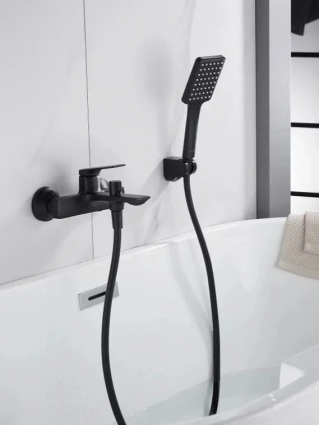 Cмеситель для ванны Knotlor KN-71/BL, черный, однорычажный, длина излива 18.4 см