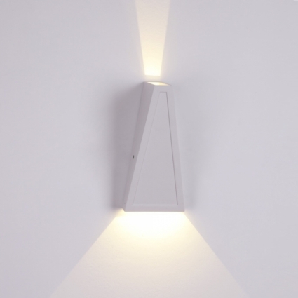 Настенный светодиодный светильник Crystal Lux CLT 225W WH в современном стиле, цвет белый